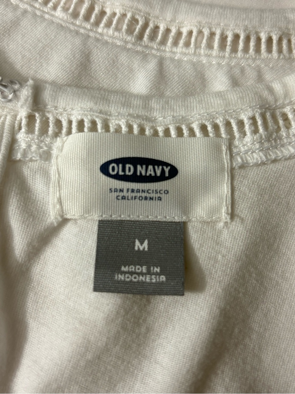 Old Navy White Tank Top with Eyelet Trim - Picture 9 of 11